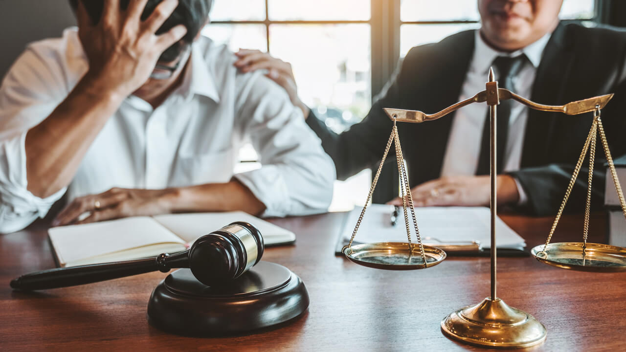 Demanda laboral tras accidente, ¿qué dice la ley de Alabama?