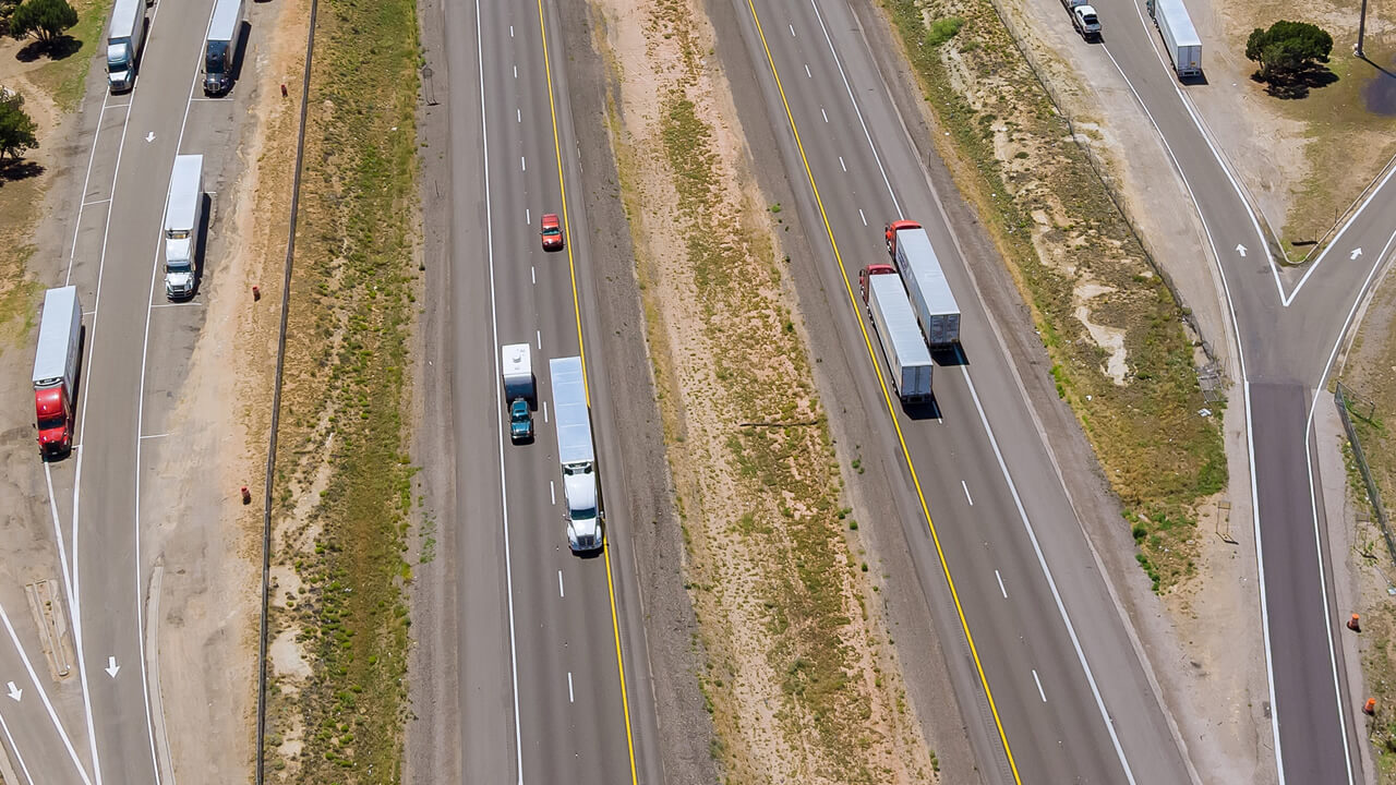 Accidentes de camiones en la I-20 cerca de Birmingham